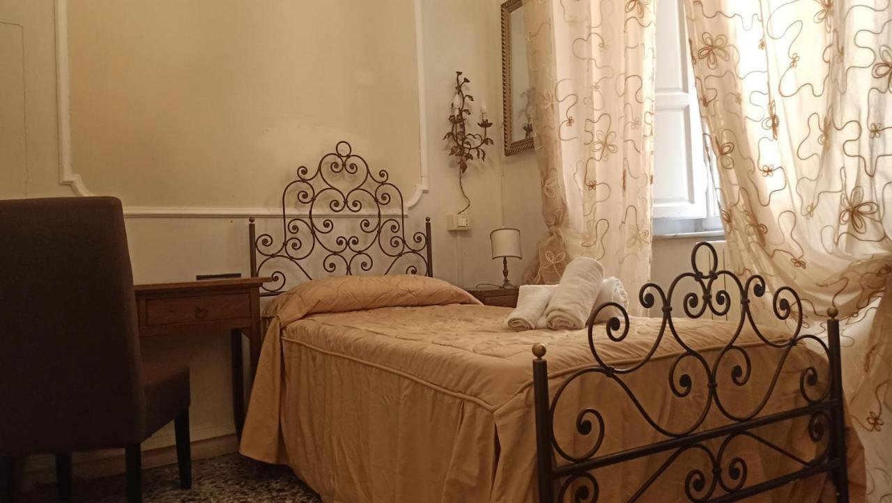 Relais Corso Storico Panzió Pisa Kültér fotó