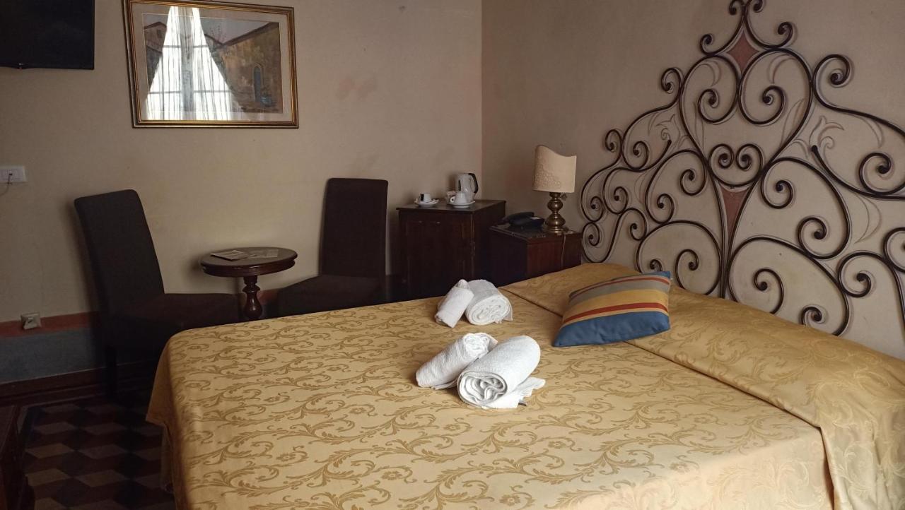 Relais Corso Storico Panzió Pisa Kültér fotó