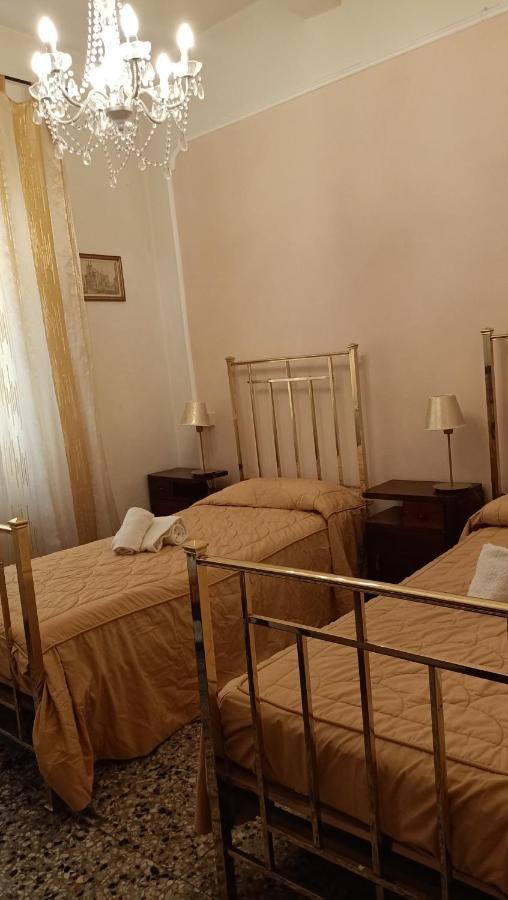 Relais Corso Storico Panzió Pisa Kültér fotó